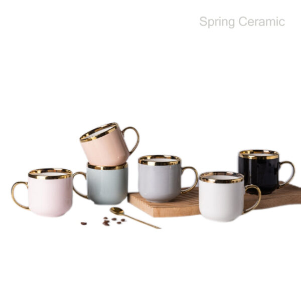 Color glazed mug with electroplate rim and handle