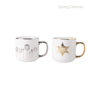 Electroplate rim and handle with Christmas snowflake design mug